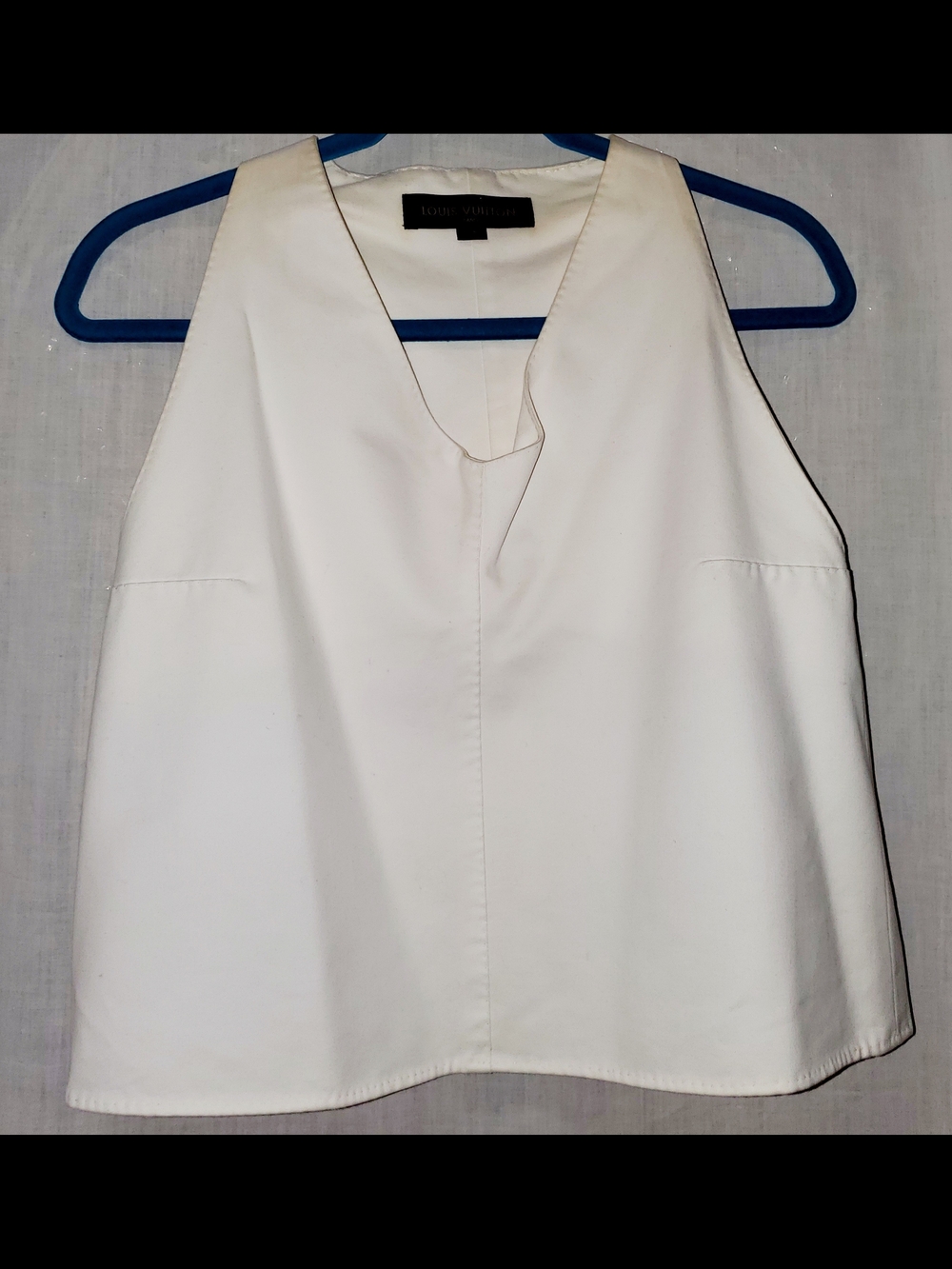 Vintage Louis Vuitton Off White CHIC Sleeveless FLYAWAY Style Swing Top